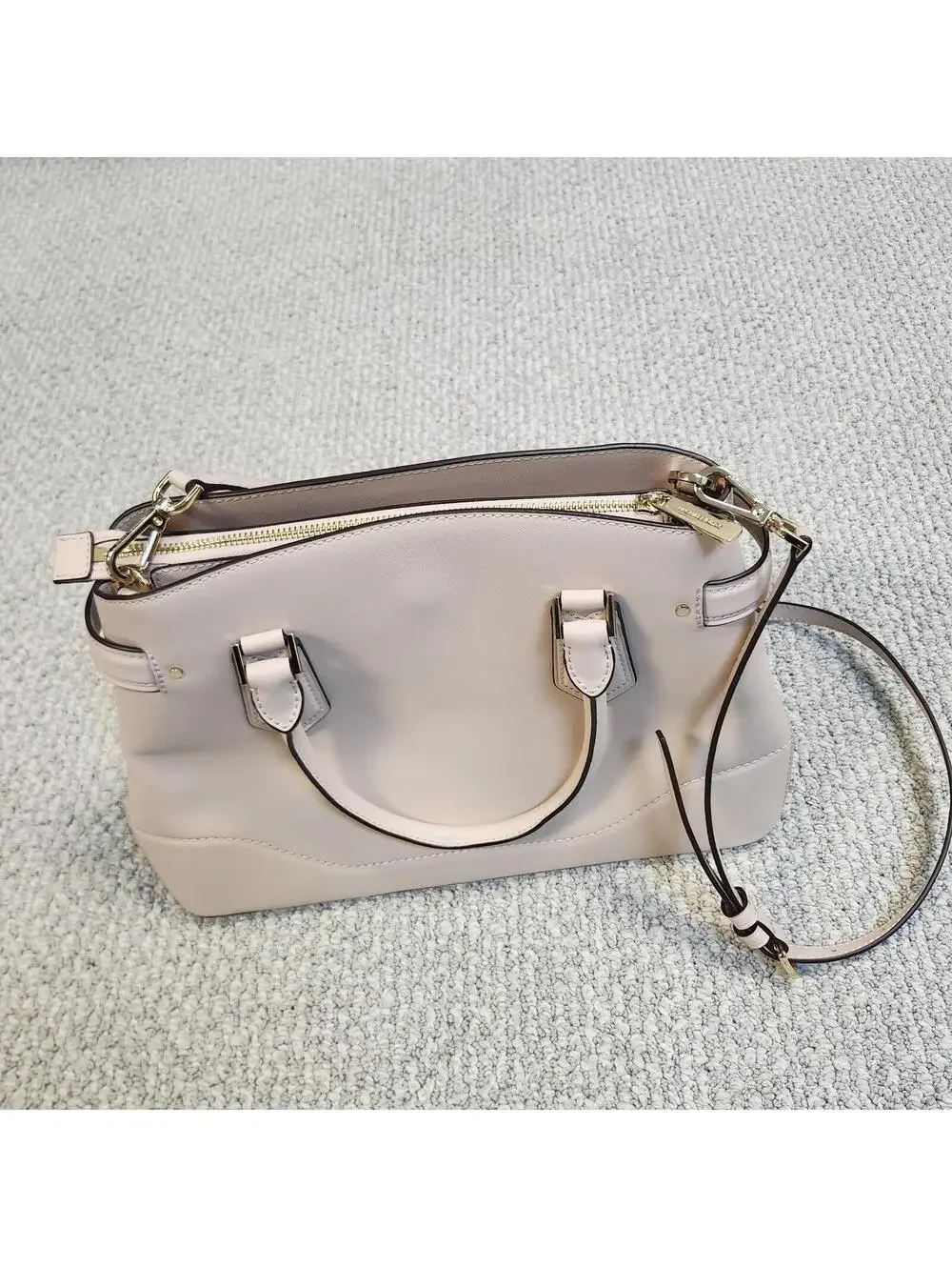 Michael Kors Lynn Satchel Pink Leather Crossbody Bag